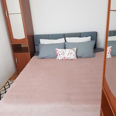 Ana Appartement Šibenik Buitenkant foto