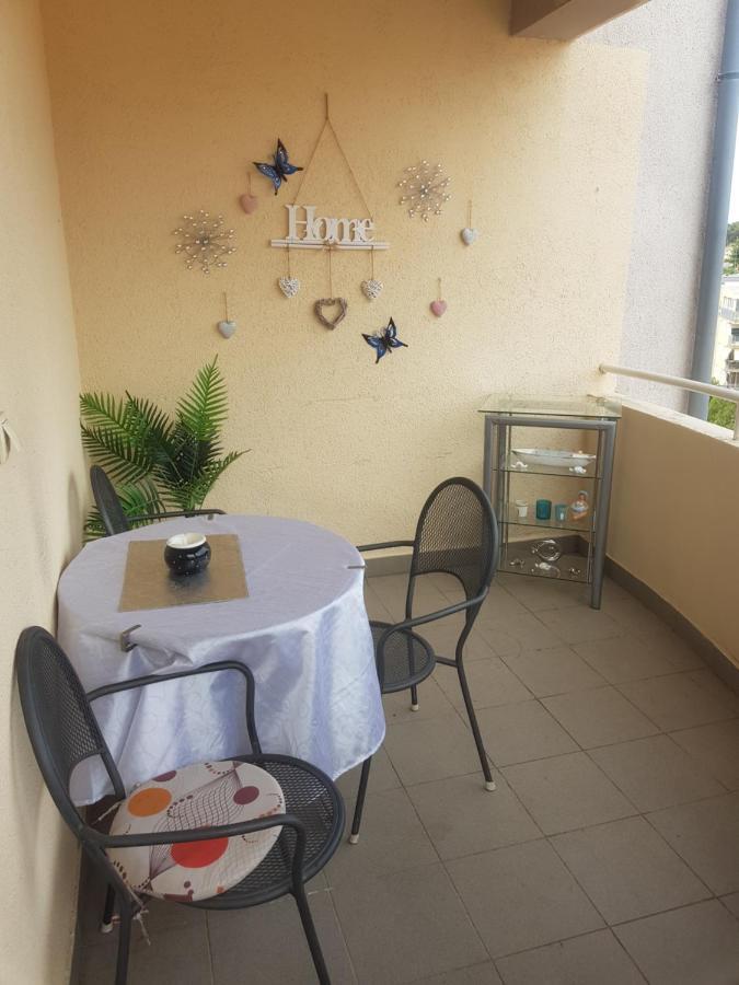 Ana Appartement Šibenik Buitenkant foto