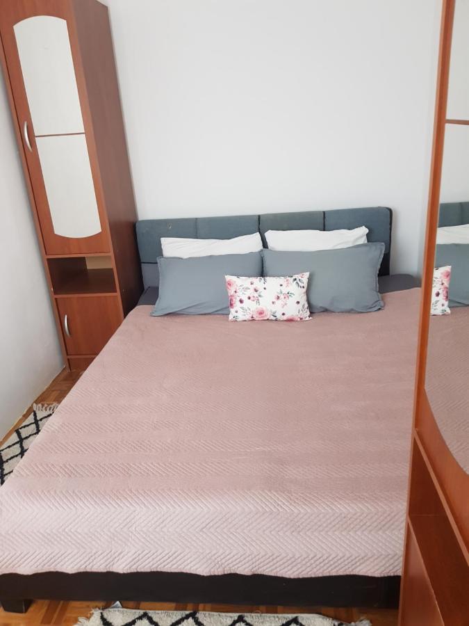 Ana Appartement Šibenik Buitenkant foto